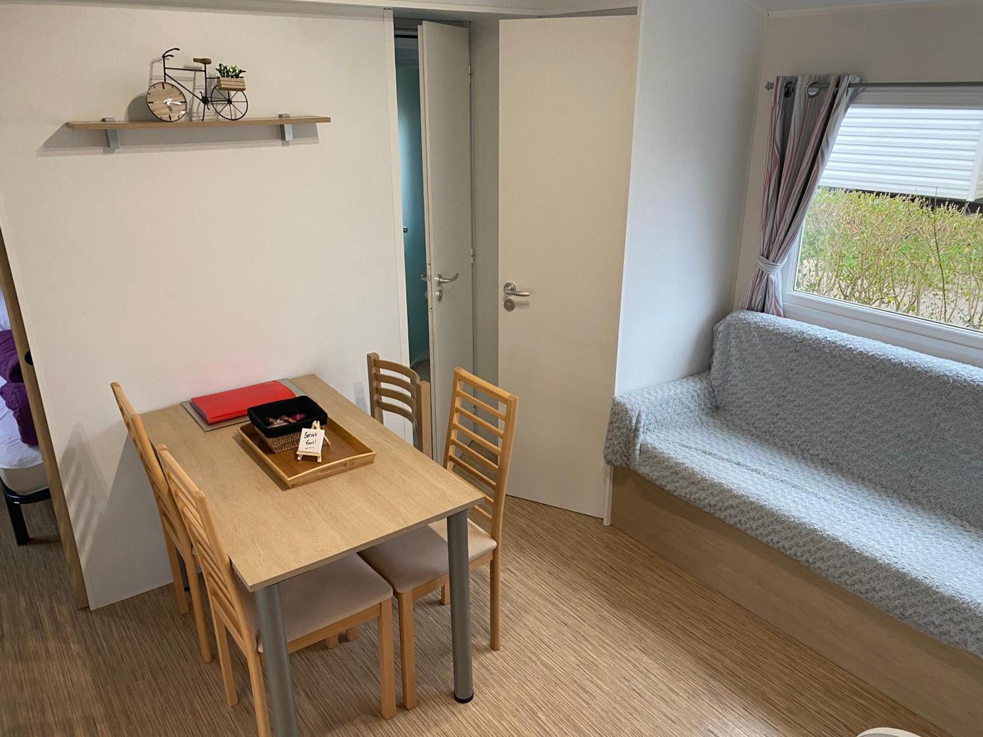 אונזה Mobil Home Tout Confort Ideal Pour 4 Personnes Dans Le Domaine De Dugny Camping 4 Etoiles, Proche De Blois, Du Zoo De Beauval Et Des Chateaux De La Loire מראה חיצוני תמונה